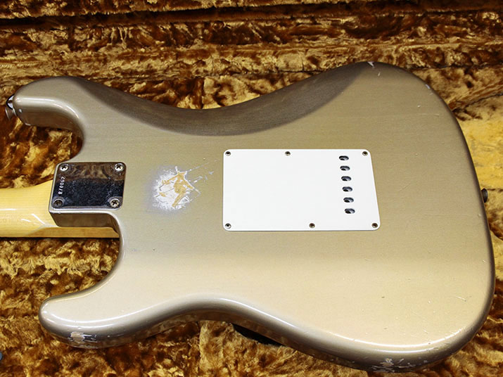 Fender Custom Shop 1963 Stratocaster Relic Shoreline Gold 5