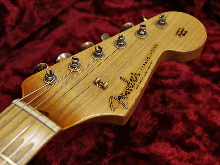 Fender Custom Shop Master Built John Cruz 1957 Stratocaster Relic White Blonde 8