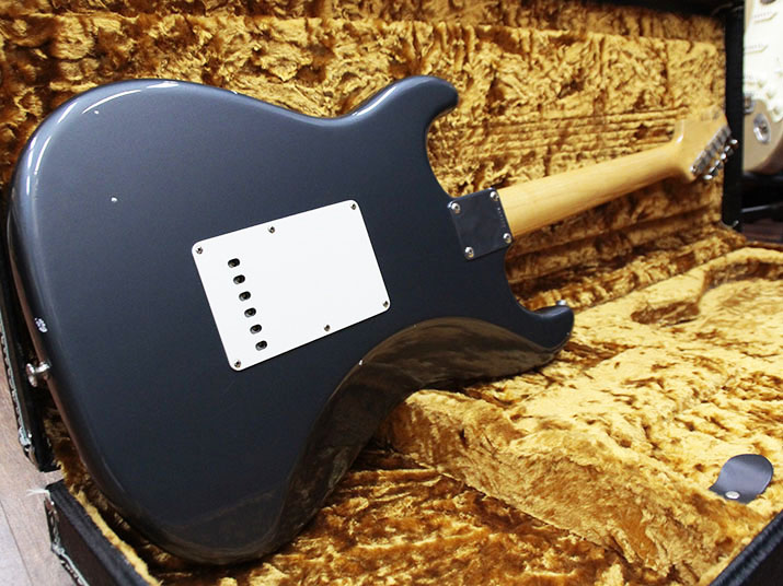 Fender Custom Shop 1960 Stratocaster NOS Charcoal Frost Metallic 3