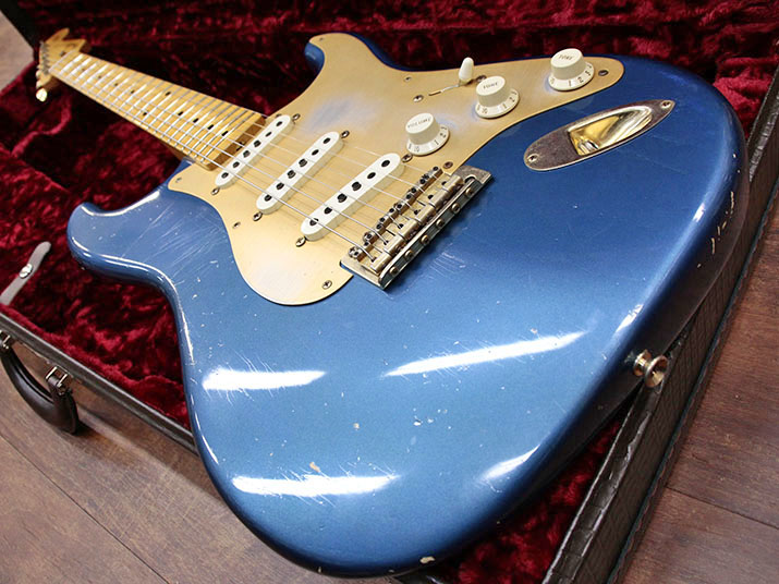 Fender Custom Shop 1956 Stratocaster Relic Lake Placid Blue 3