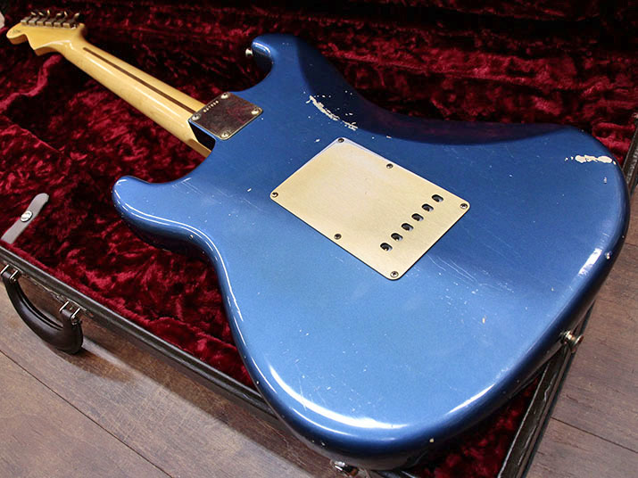 Fender Custom Shop 1956 Stratocaster Relic Lake Placid Blue 5
