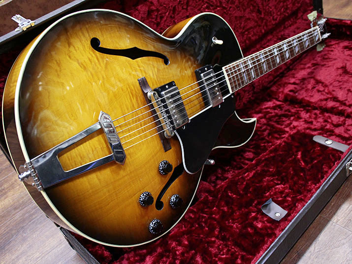 Gibson ES-175 Figured Vintage Sunburst 1
