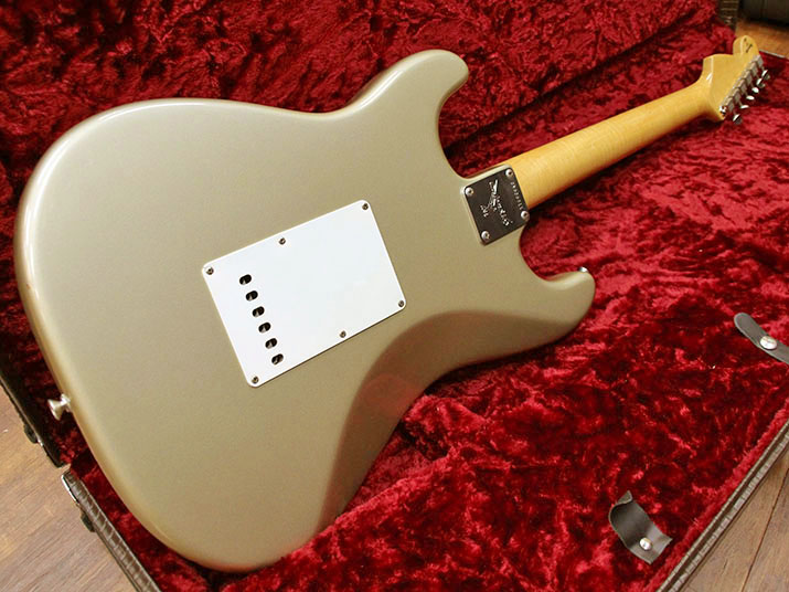 Fender Custom Shop 1960 Stratocaster Shoreline Gold NOS 3