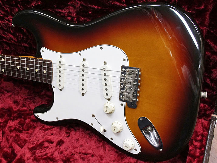 Fender Japan ST62-65L 3TS Lefty 2