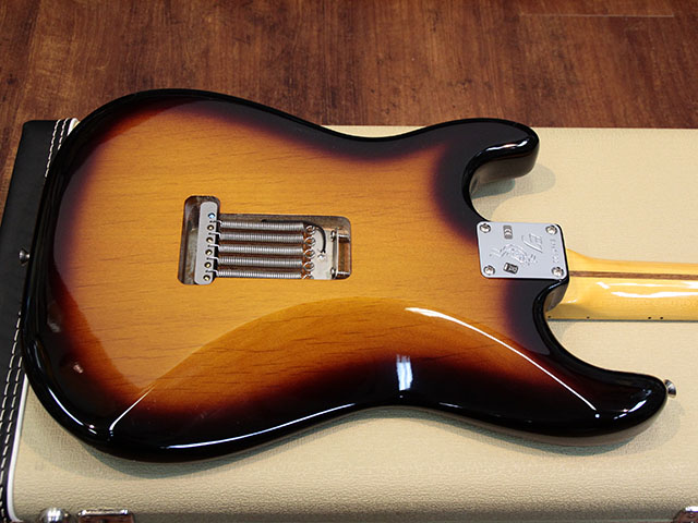Fender USA Eric Johnson Stratocaster  4