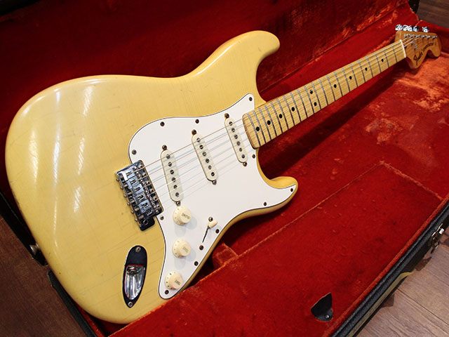 Fender USA Stratocaster '74 1