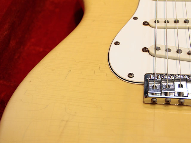 Fender USA Stratocaster '74 5