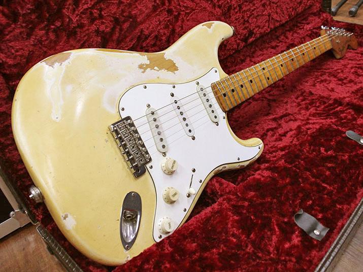 Fender USA Stratocaster '73  Olympic White 1