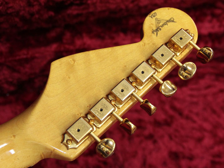 Fender Custom Shop 1954 Stratocaster  Gold 7