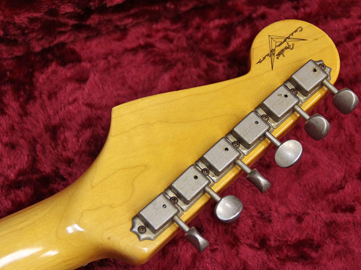 Fender Custom Shop 1965 Stratocaster Relic HSS EVH Humbucker Aged 3Tone Sunburst 7