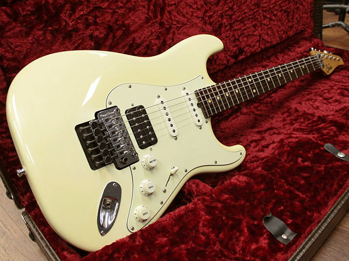 Suhr Classic Olympic White 1