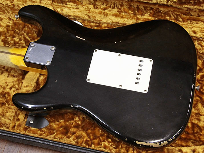 Fender Custom Shop 1956 Stratocaster Heavy Relic Black 4