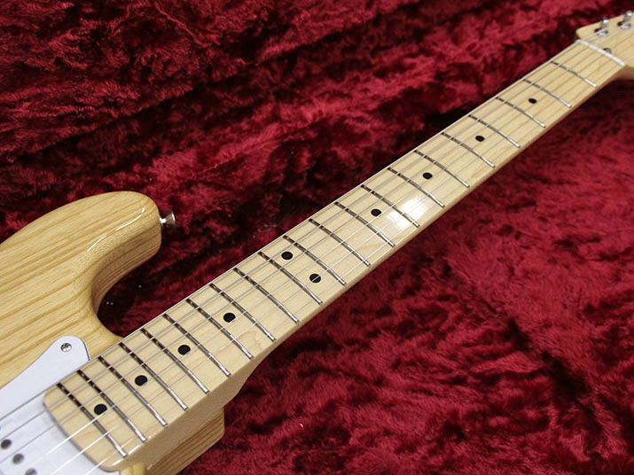 Fender Japan ST71/ASH NAT/M 5