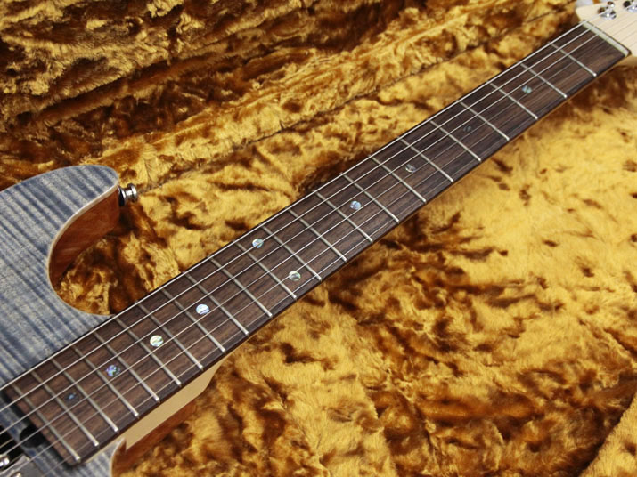 T's Guitars DST-DX22 Flame Trans Blue Denim 5