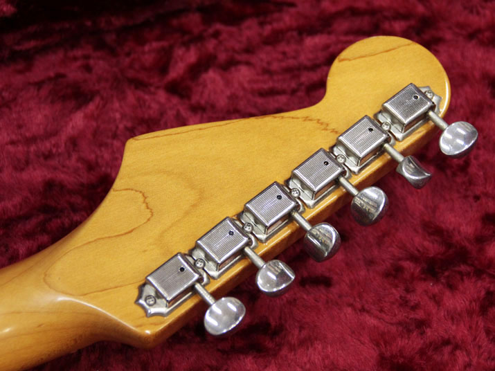 Fender USA American Vintage Stratocaster 13