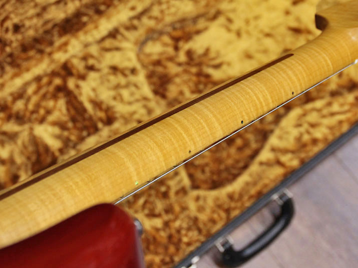 Fender Custom Shop Custom Deluxe Stratocaster Faded Cherry Burst 8
