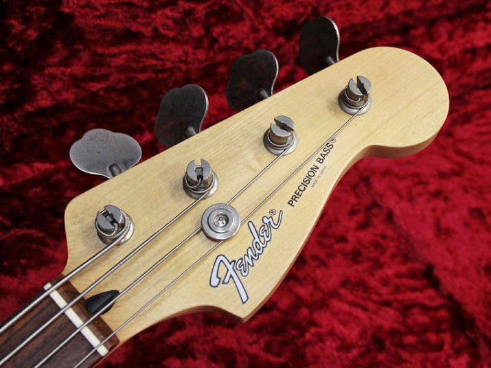 Fender Japan PB-50 Vintage White 7