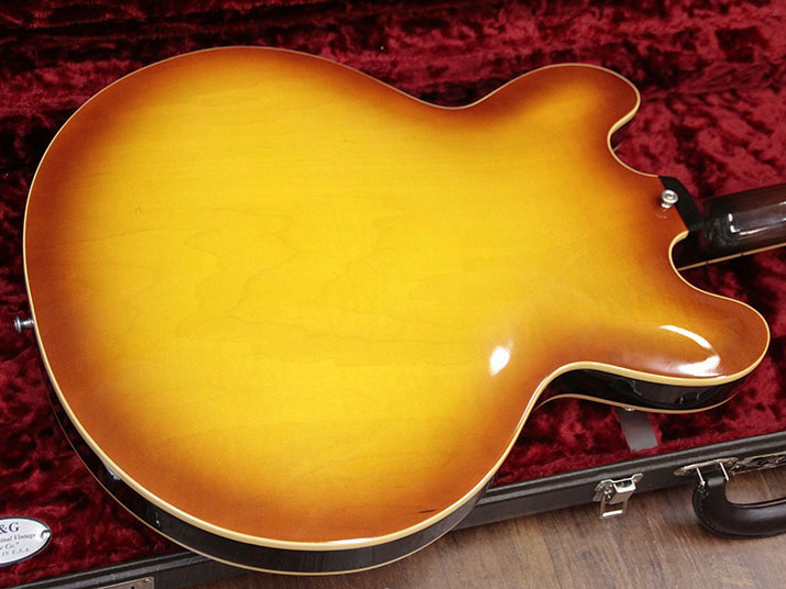 Gibson Custom Shop Larry Carlton ES-335　Faded Sunburst 4