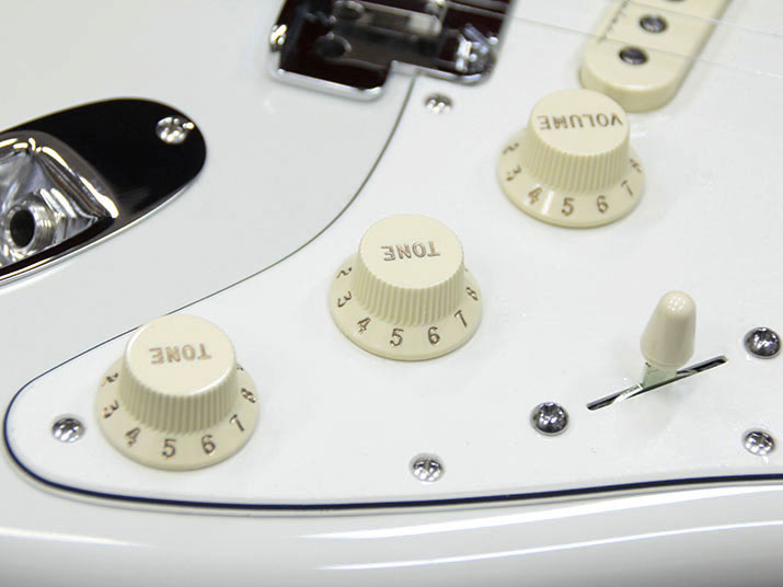 Fender Custom Shop Master Built Jeff Beck Stratocaster Olympic White by Todd Krause　2015 12