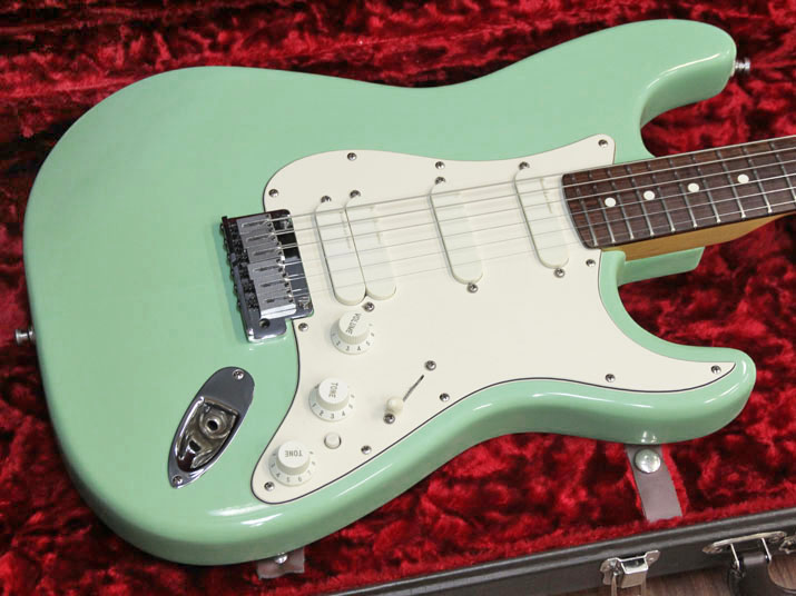Fender USA Jeff Beck Stratocaster Lace Sensor GOLD SSH Surf Green 2