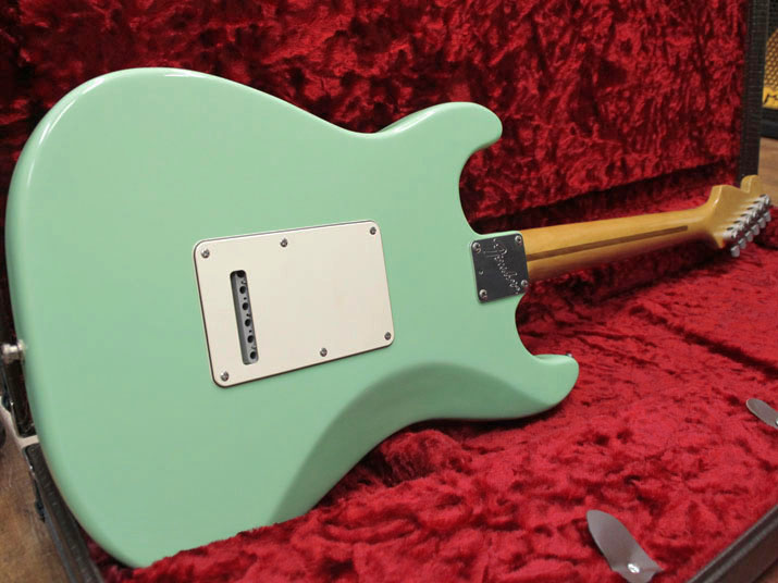 Fender USA Jeff Beck Stratocaster Lace Sensor GOLD SSH Surf Green 3