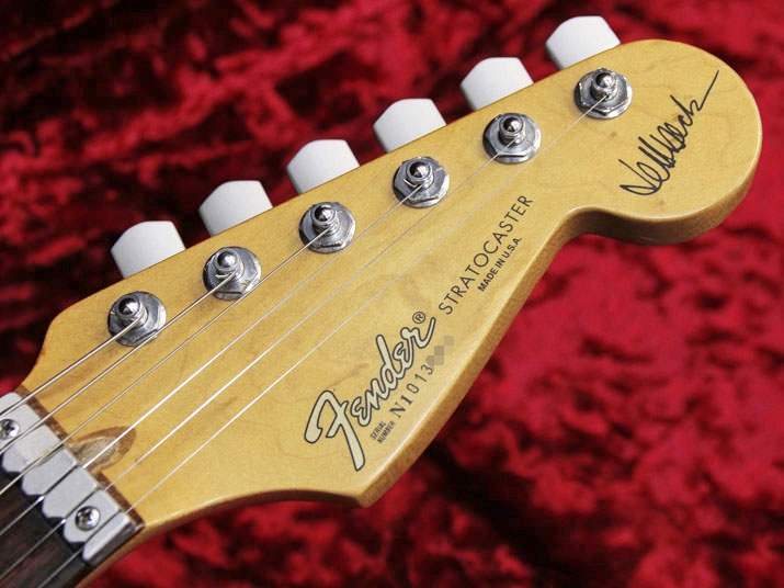 Fender USA Jeff Beck Stratocaster Lace Sensor GOLD SSH Surf Green 7