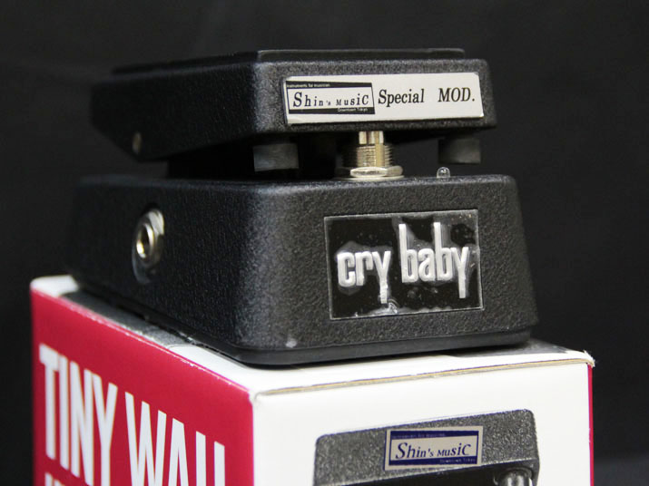 Shin’s Music Cry Baby Mini Special Mod 1