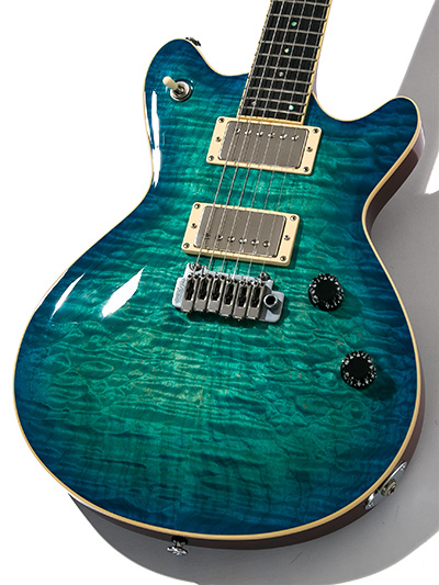 T's Guitars ARC-STD 24 Quilt Centura Blue