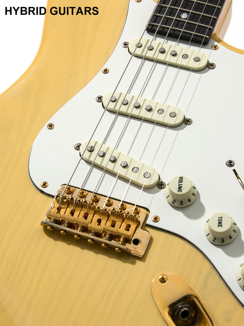 Fender Japan Custom Edition Stratocaster Blonde 11