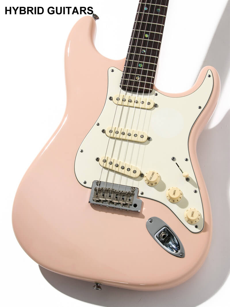 Fender FSR American Deluxe Stratocaster Shell Pink 3