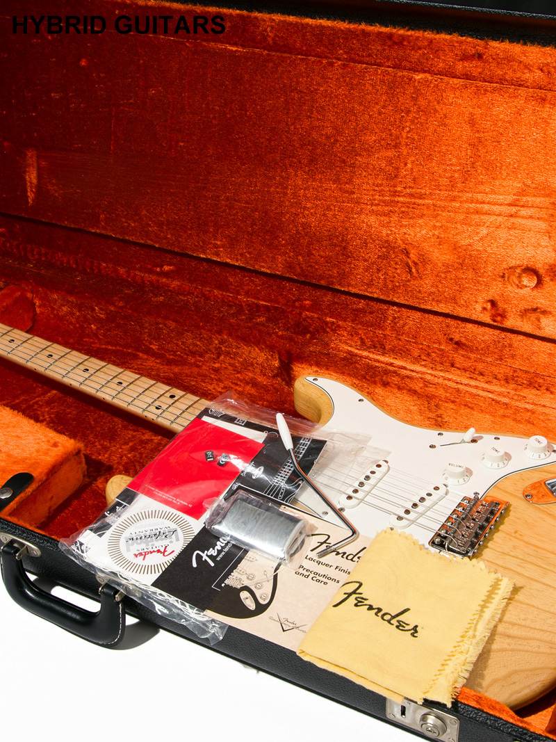Fender USA American Vintage 70s Stratocaster Natural 13