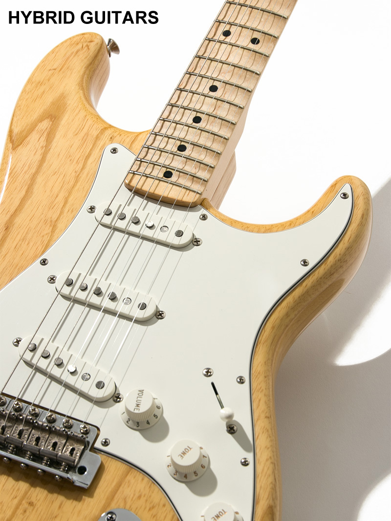 Fender USA American Vintage 70s Stratocaster Natural 9