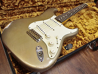 Fender Custom Shop 1963 Stratocaster Relic Shoreline Gold