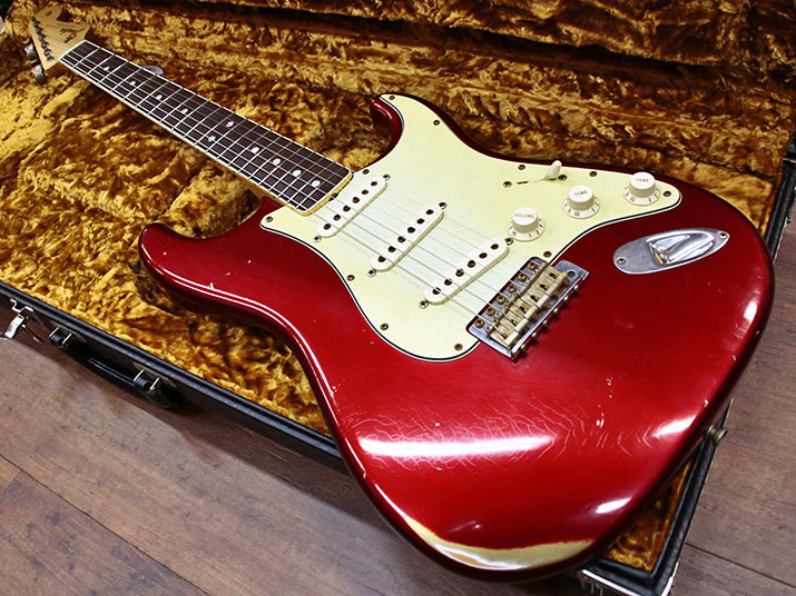 Fender Custom Shop Master Built 65 Stratocaster Relic Dennis Galuszka Candy Apple Red 2