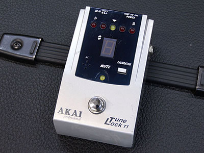 AKAI TUNE LOCK T1