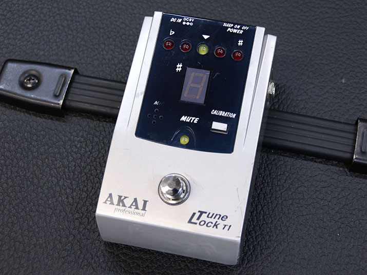 AKAI TUNE LOCK T1 1