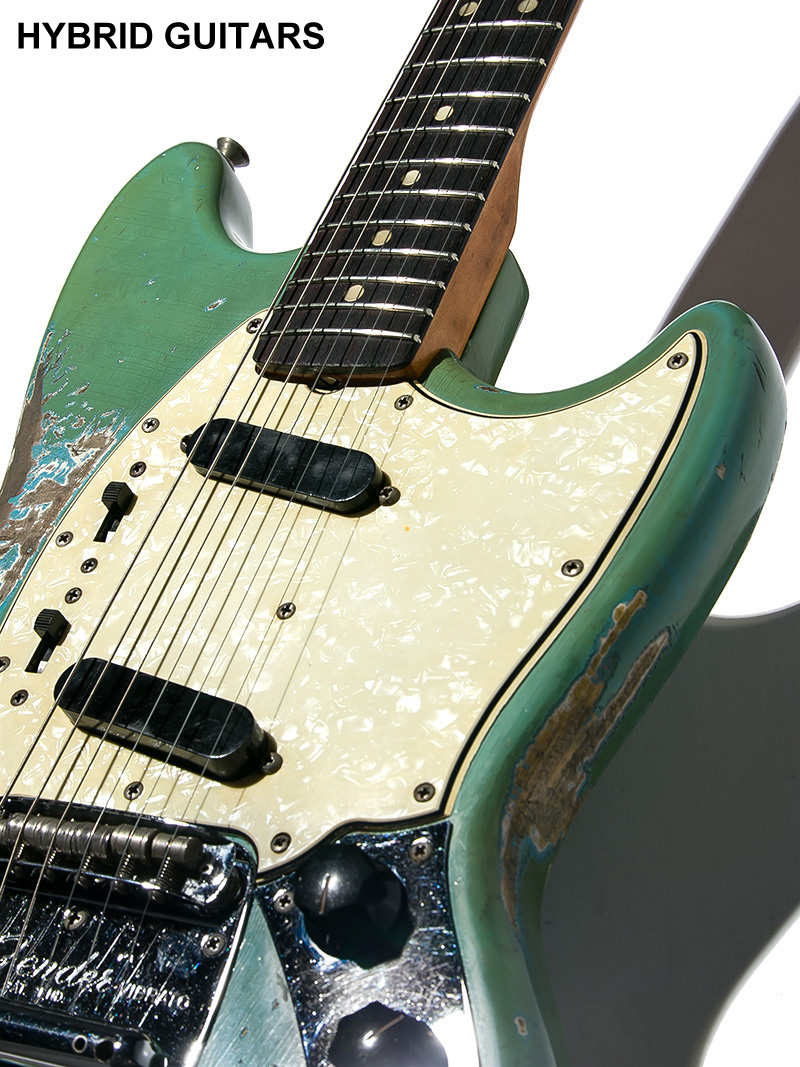 Fender USA Mustang Daphne Blue 1965 9