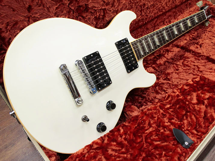 Gibson Les Paul Double Cut Classic Exclusive Classic White 1