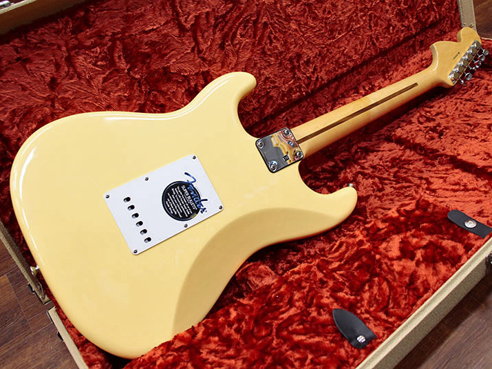 Fender USA Yngwie Malmsteen Stratocaster Vintage White 3