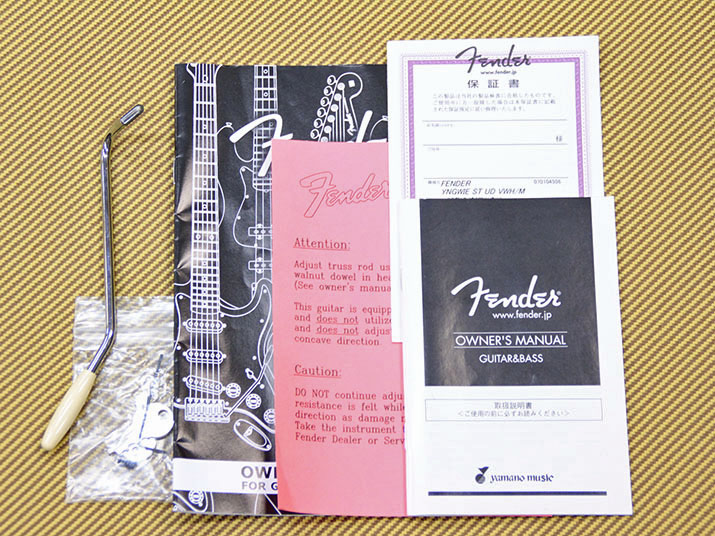 Fender USA Yngwie Malmsteen Stratocaster Vintage White 9