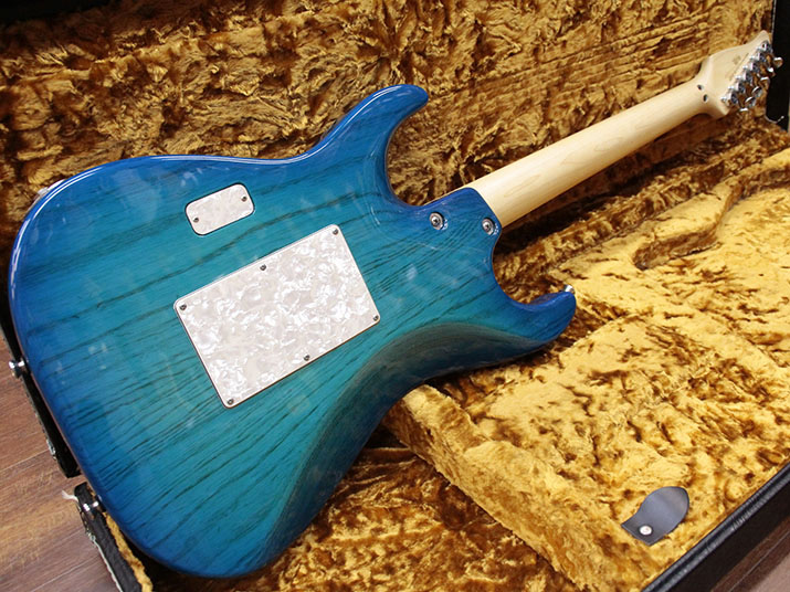 Tom Anderson Classic Bora to Transparent Blue Burst 4