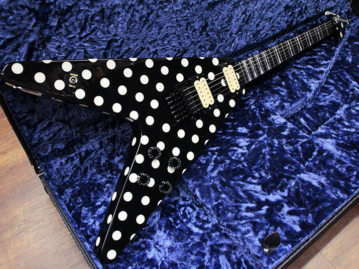 GMW Guitar Works GMW Polka Dot V Zakk Wylde 1