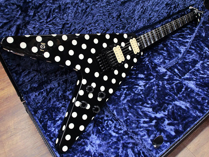 GMW Guitar Works GMW Polka Dot V Zakk Wylde 1