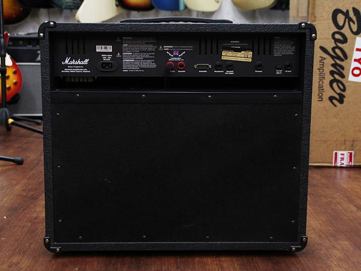 Marshall AVT150 Combo 5