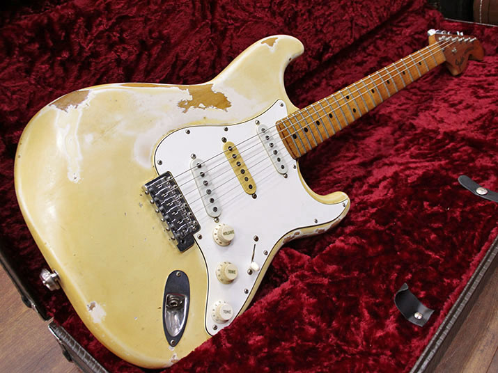 Fender USA 73 Stratocaster Olympic White 中古｜ギター買取の東京