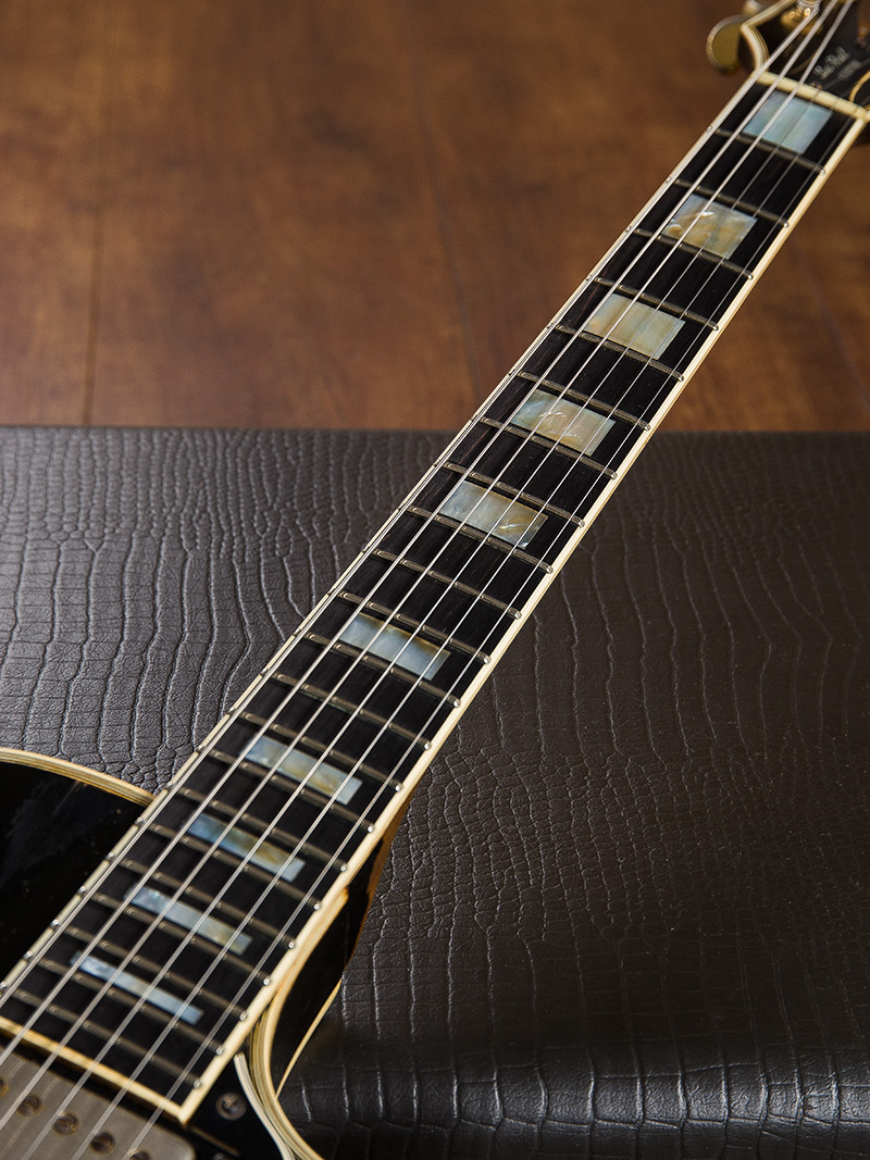 Gibson Les Paul Custom '76 Black  7