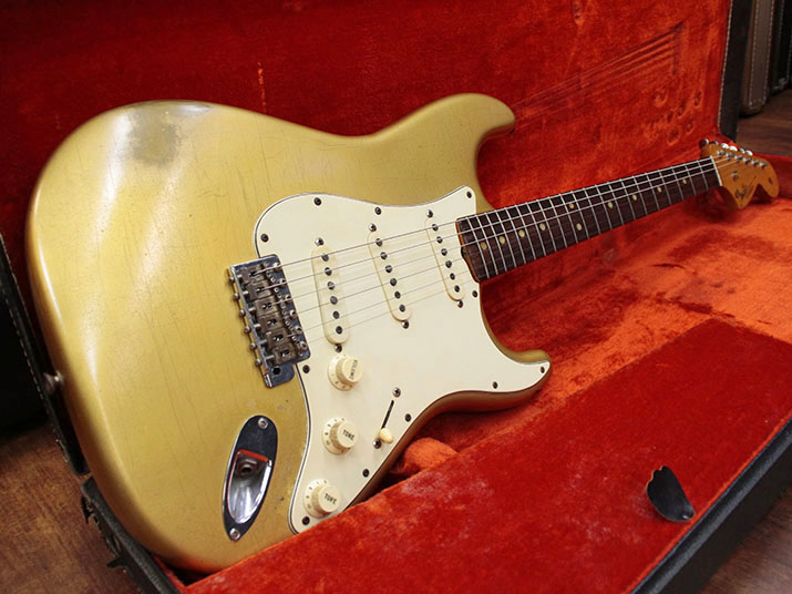 Fender USA Stratocaster '66 1