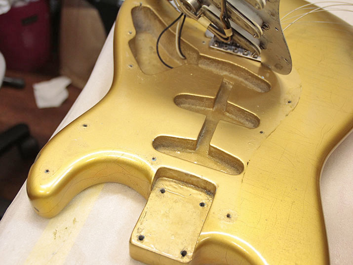 Fender USA Stratocaster '66 10