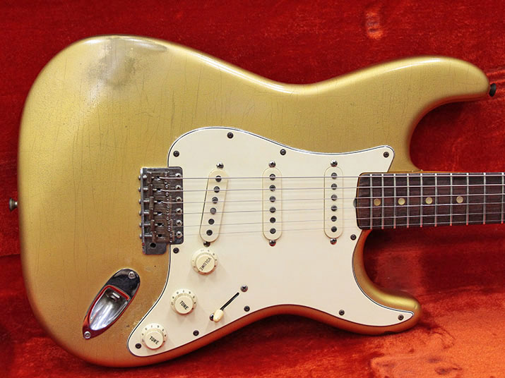 Fender USA Stratocaster '66 2