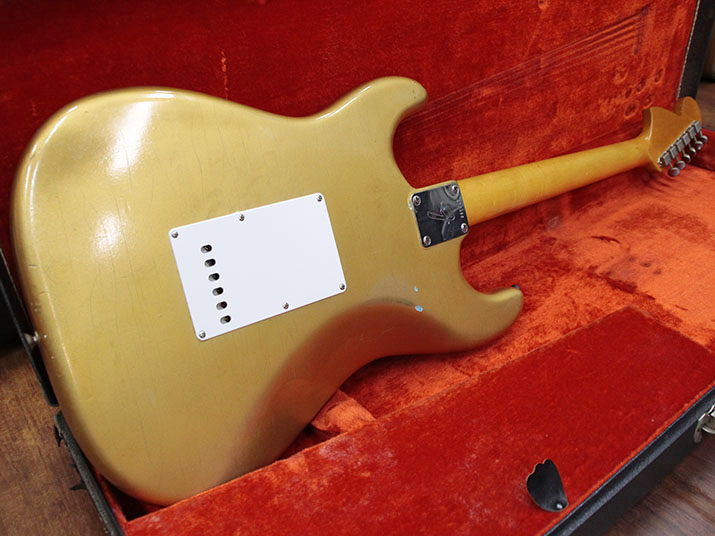 Fender USA Stratocaster '66 3
